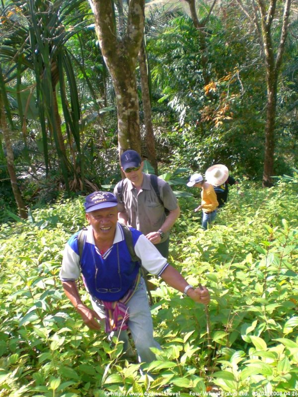 4x4Reisen Expedition, Expeditionstourismus, Das Goldene Dreieck eine 14 Tag private Jeep Safari in den Norden von Thailand Autorundreisen Suedostasien , 4x4 Offroad Adventure Geländewagenreisen und Geländewagentouren in Südostasien, Abenteuer in Asien, Thailand, Laos, Kambodscha für Selbstfaher von Berlin nach Bangkok 1756696516  Mekong Issan Isan Isaan Reisen Jeep Safari Erwan Reisen Luxus Reisen Privat Reisen 4x4 Reisen Four Wheel Travel  Uwe Richter